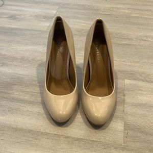 Nude paten leather 4 inch high heels